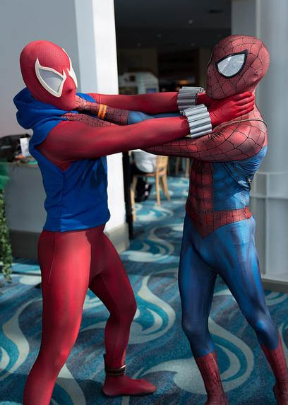 spider-man cosplay in E3